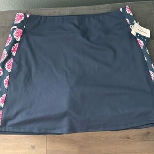 Tommy Bahamas golf skirt